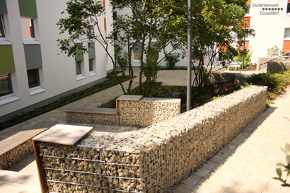 Universitaetsstr 1 5