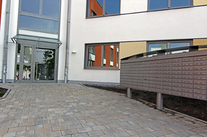 Universitaetsstr 3 3